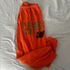 FreeCity Women’s Orange sweatpants